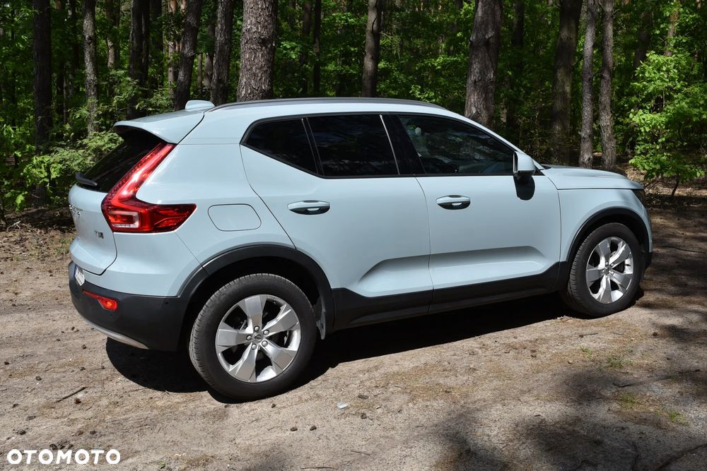 Volvo XC 40 T5 AWD Geartronic Momentum Pro - 9
