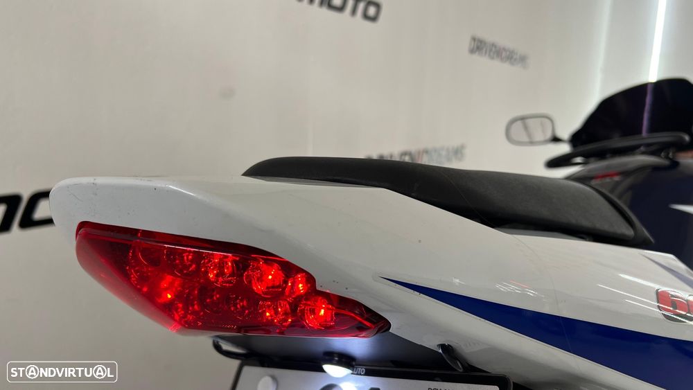 Suzuki GSX-R 600 - 10