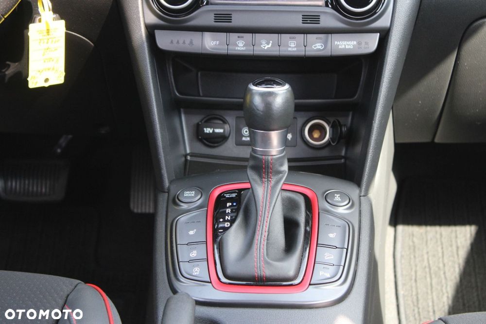 Hyundai Kona - 28