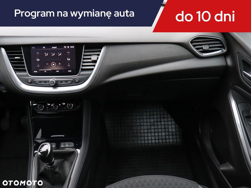 Opel Grandland X - 10