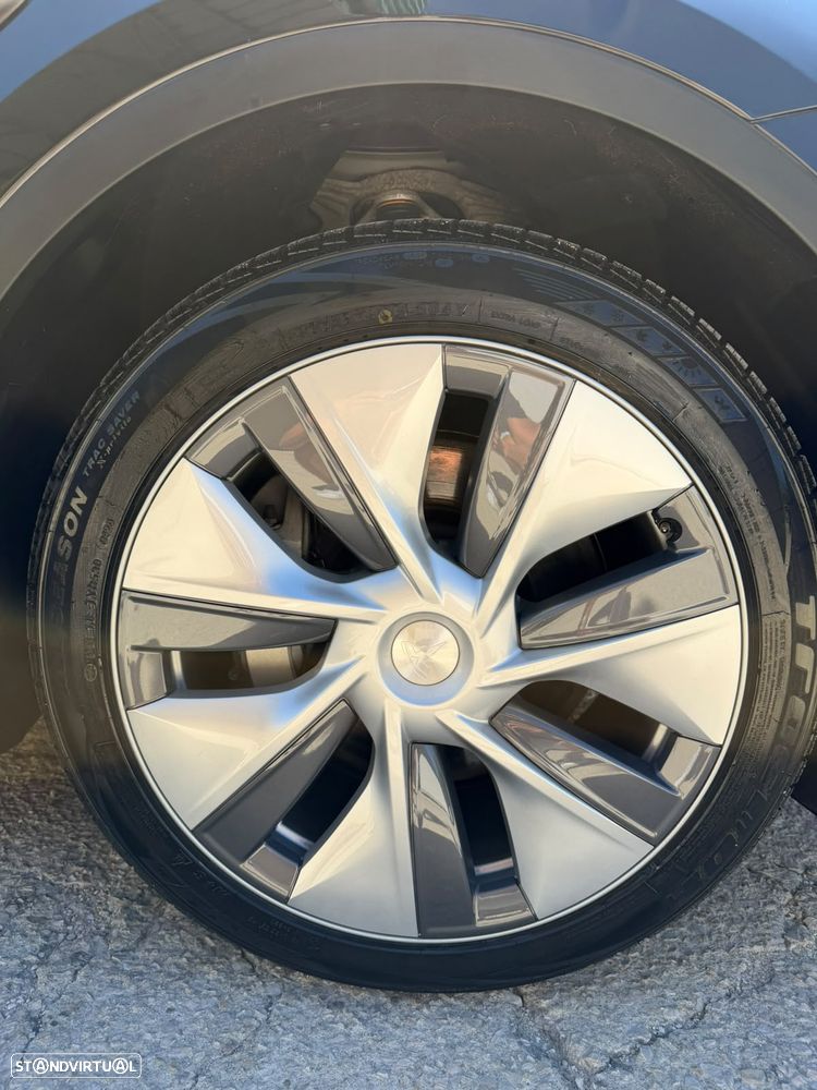 Tesla Model Y Long Range Tração Integral — fotografia 12