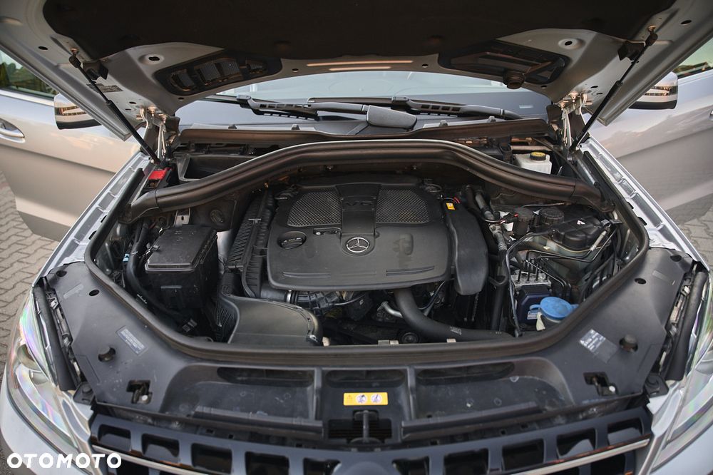 Mercedes-Benz ML 350 4Matic 7G-TRONIC - 22