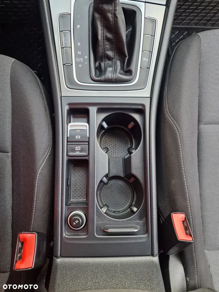 Volkswagen Golf VII 1.6 TDI BMT Comfortline DSG - 7