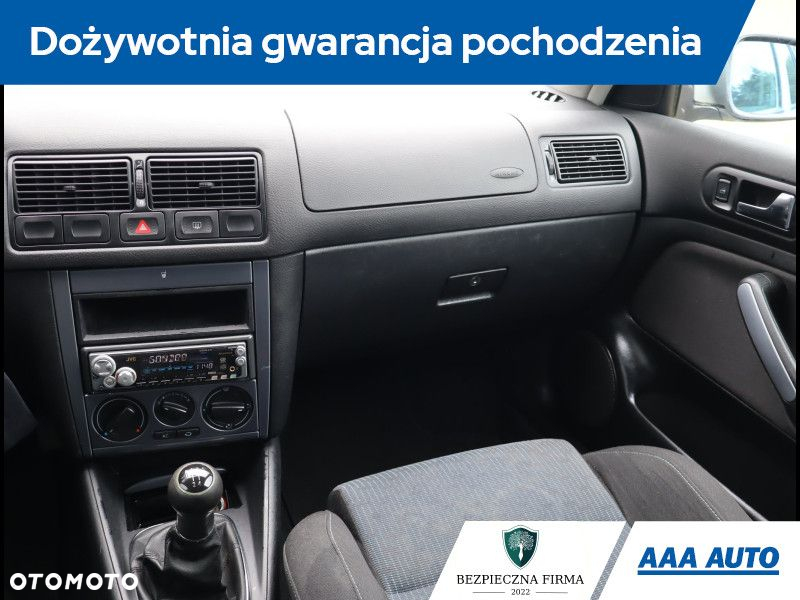 Volkswagen Golf - 9
