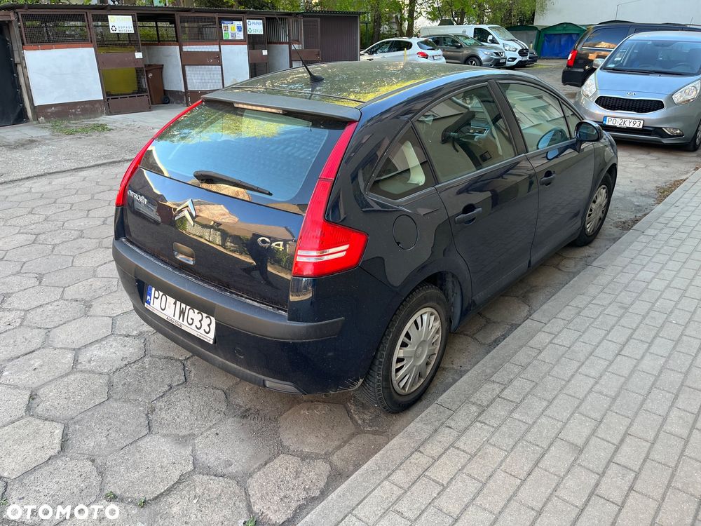 Citroën C4 1.4 16V Equilibre - 2