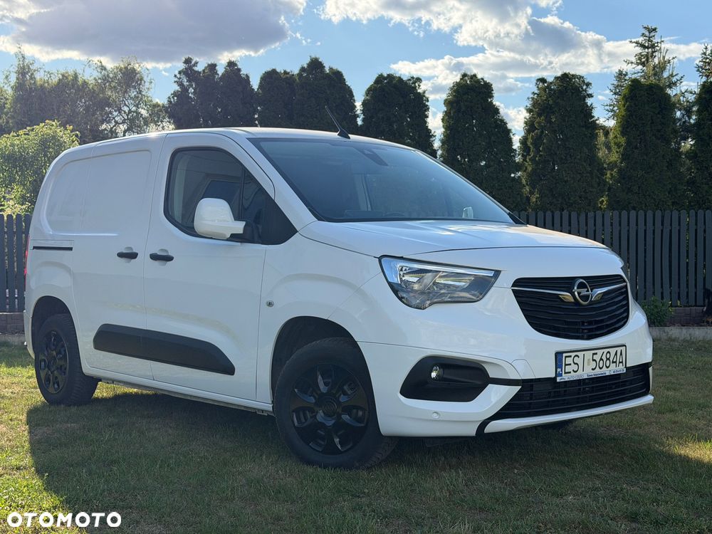 Opel Combo 1.5 CDTI Essentia S&S - 1