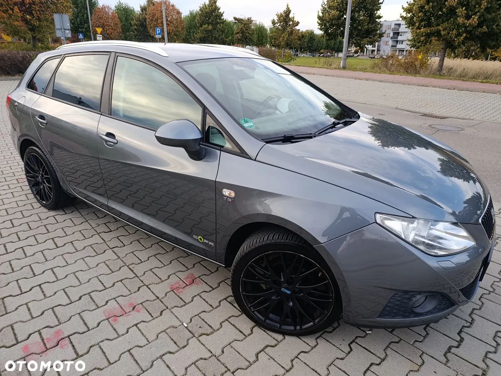 Seat Ibiza 2012 photo 3