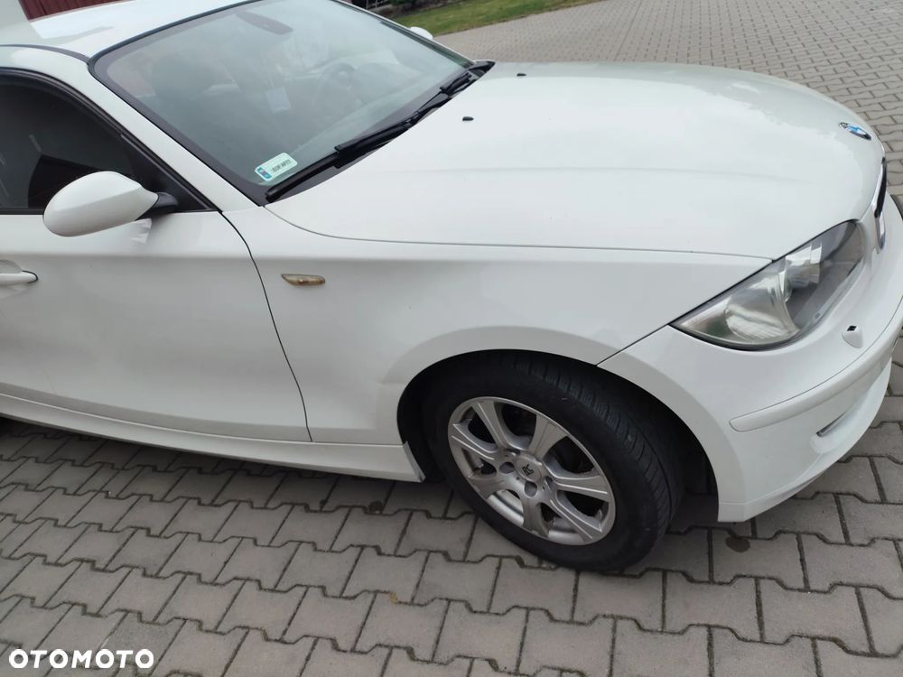 BMW Seria 1 116i - 3