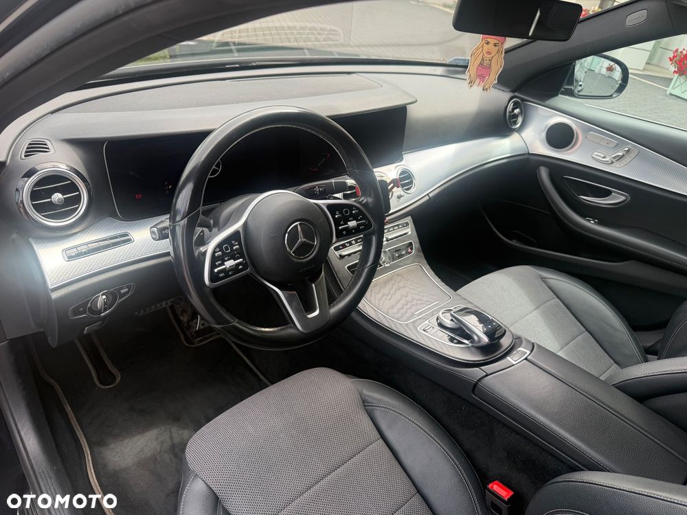 Mercedes-Benz Klasa E 220 d 4-Matic Avantgarde - 11