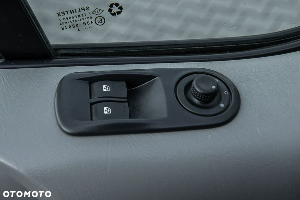 Renault Trafic - 20
