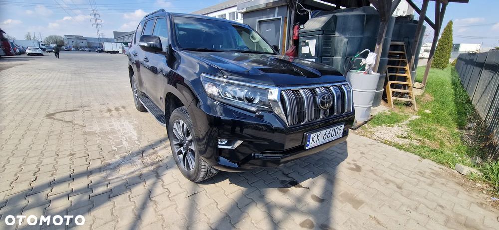 Toyota Land Cruiser LC 2.8 D-4D Invincible - 1