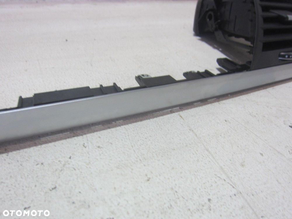 BMW X3 G01 X4 G02 KRATKA NAWIEWU NAWIEW STRONA PASAŻERA 64229384395 9384395 - 6