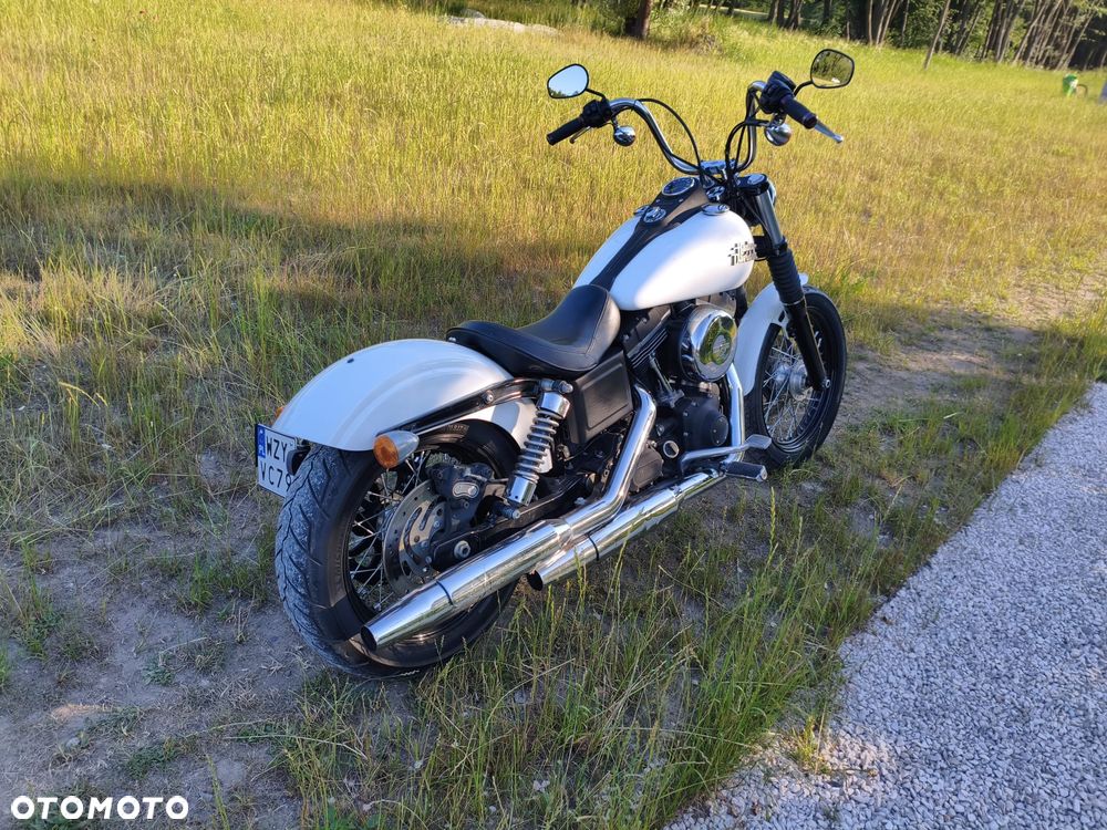 Harley-Davidson Dyna Street Bob - 5