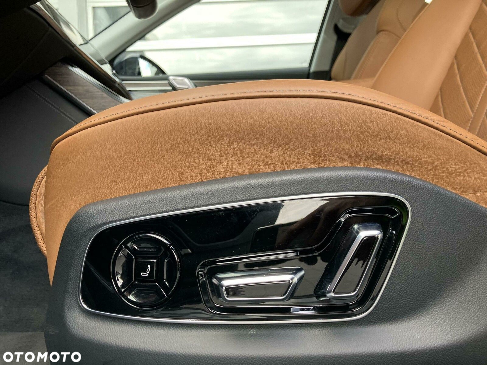 Audi A8 - 14