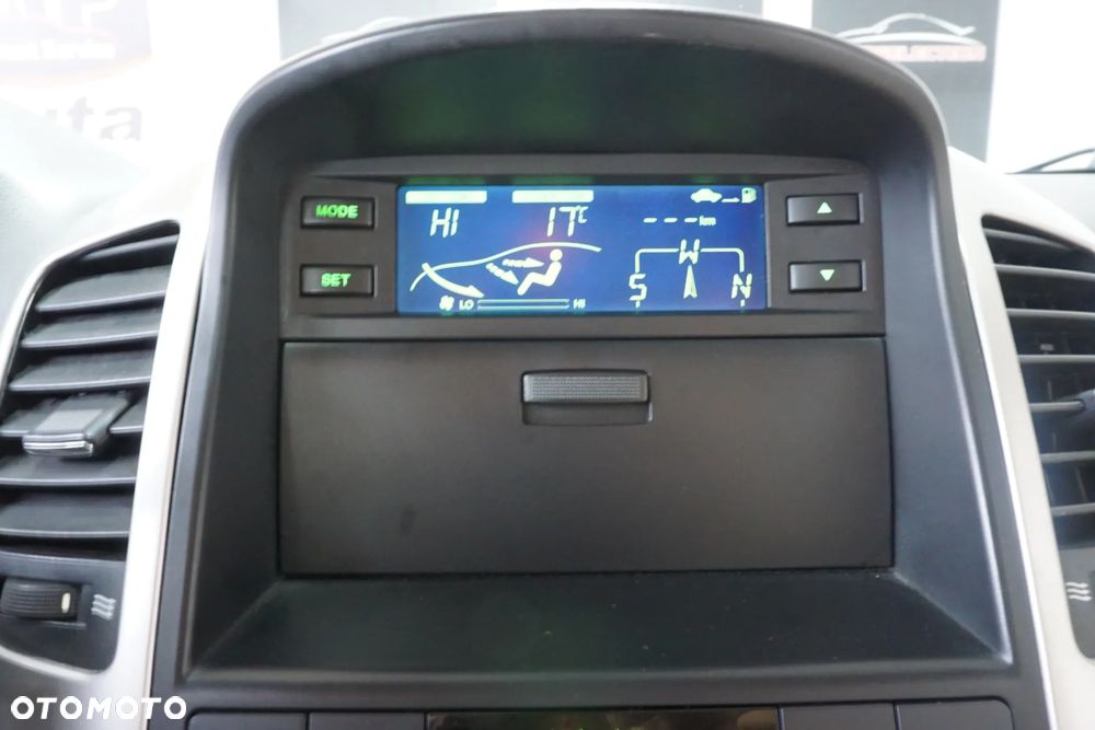 Chevrolet Captiva 2.0 4WD 7 Sitzer Automatik LT - 22