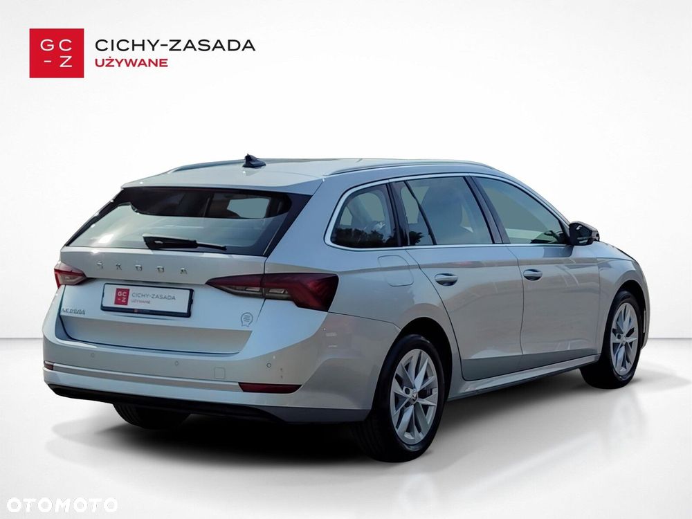 Skoda Octavia 2.0 TDI Style DSG - 5