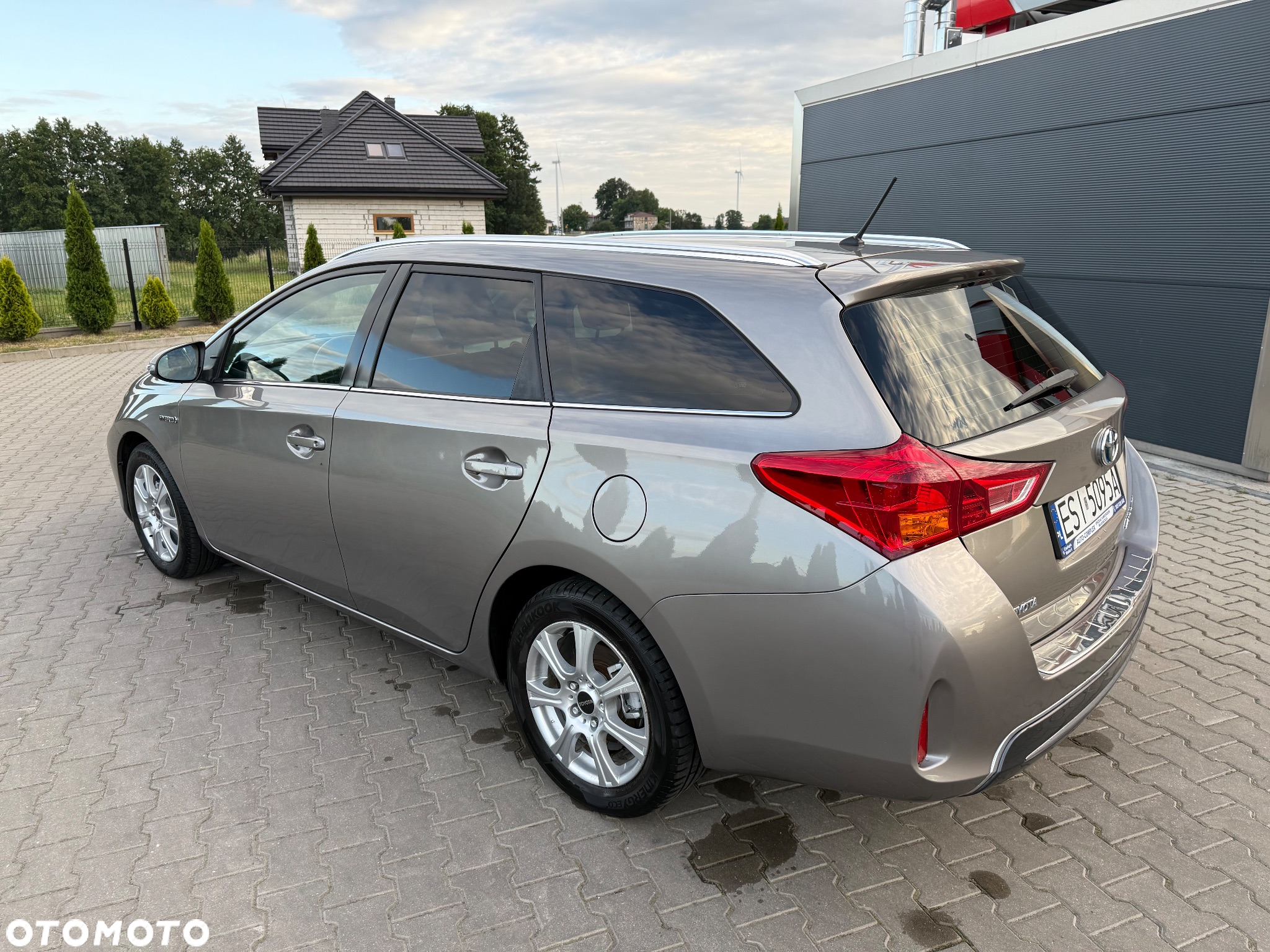 Toyota Auris 1.8 Hybrid Life - 5