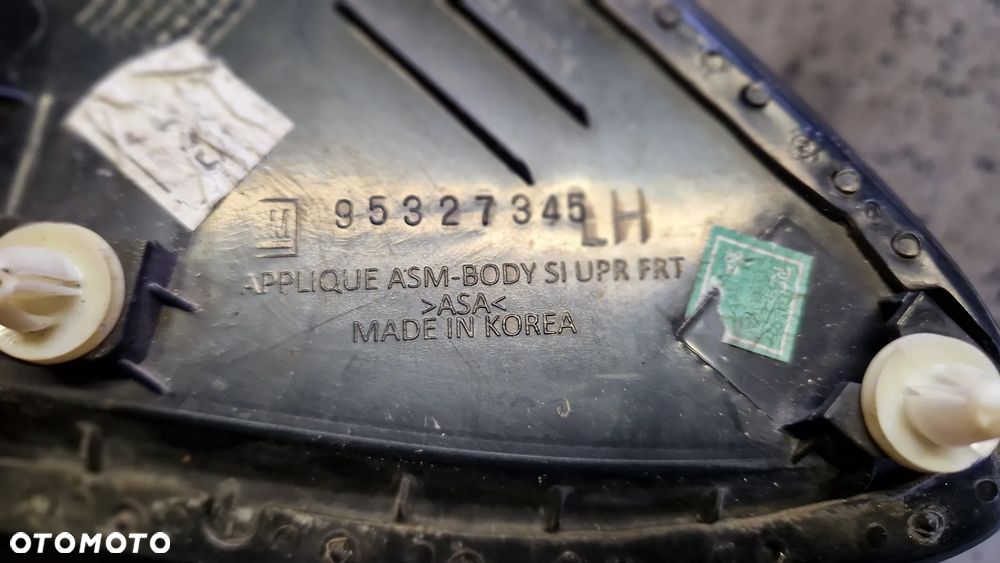 OPEL MOCCA ZAŚLEPKA BŁOTNIKA TRÓJKĄT LEWA 95327345 - 3