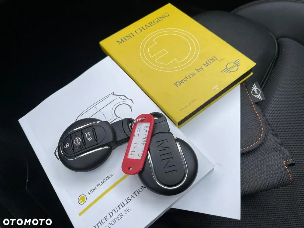 MINI Cooper SE Trim M - 40