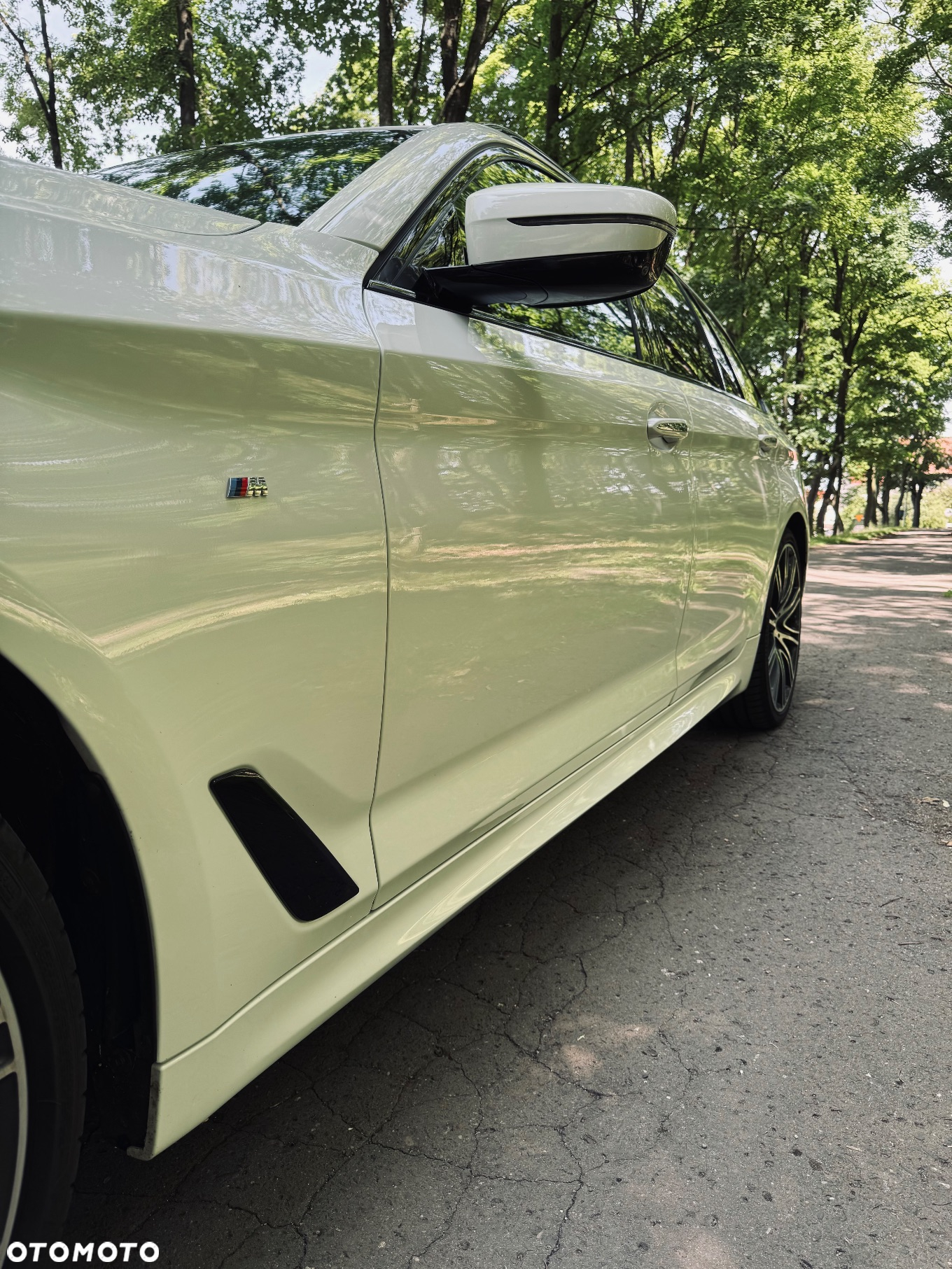 BMW Seria 5 520d Touring M Sport Edition - 8