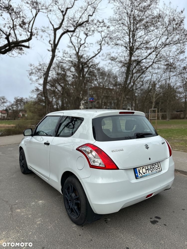Suzuki Swift 1.2 Club - 6