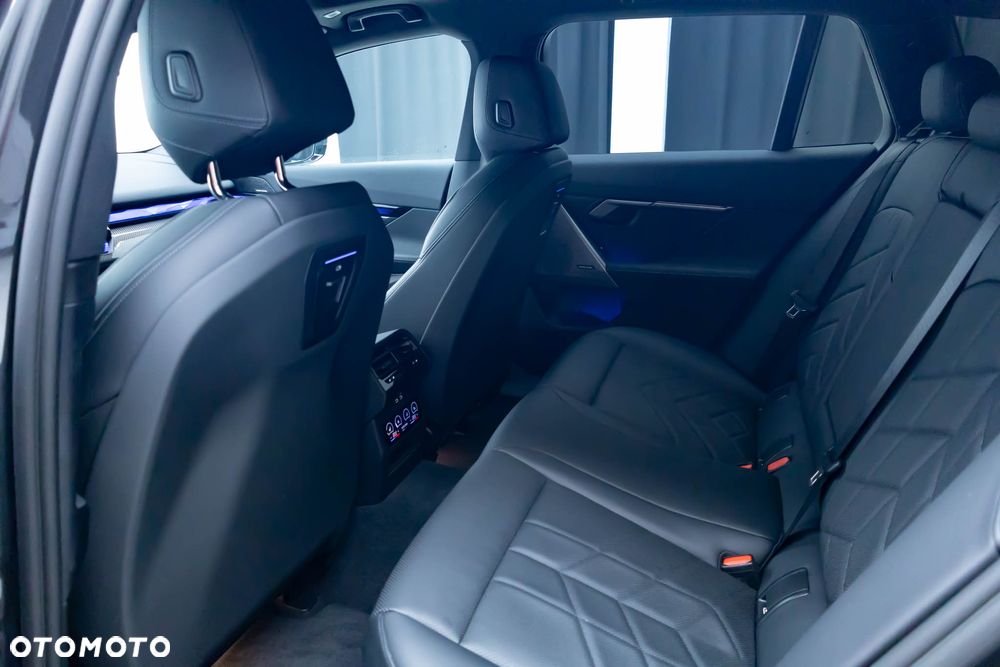 BMW Seria 5 520d xDrive - 36