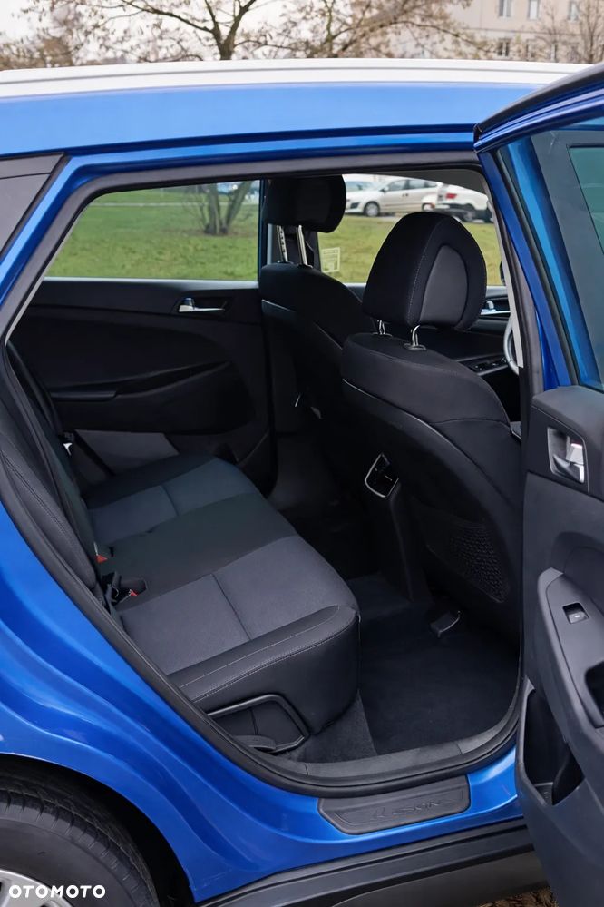 Hyundai Tucson 1.6 GDI BlueDrive GO 2WD - 18