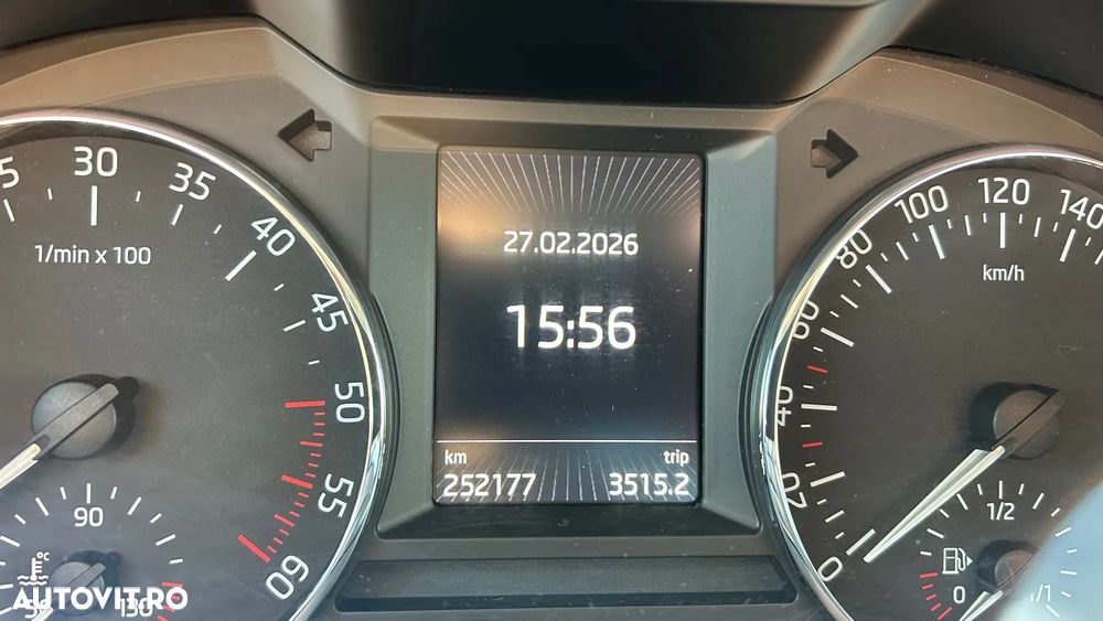 Skoda Octavia 2.0 TDI 4X4 Style - 10