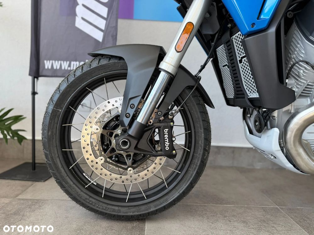 Moto Guzzi Stelvio - 12