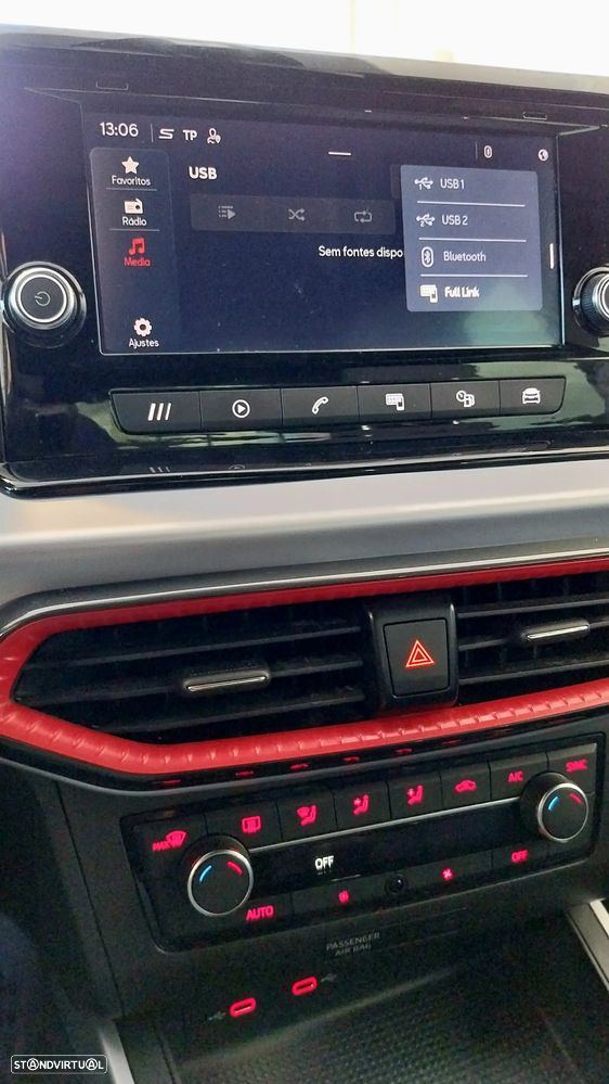 SEAT Arona 1.0 TSI FR - 25