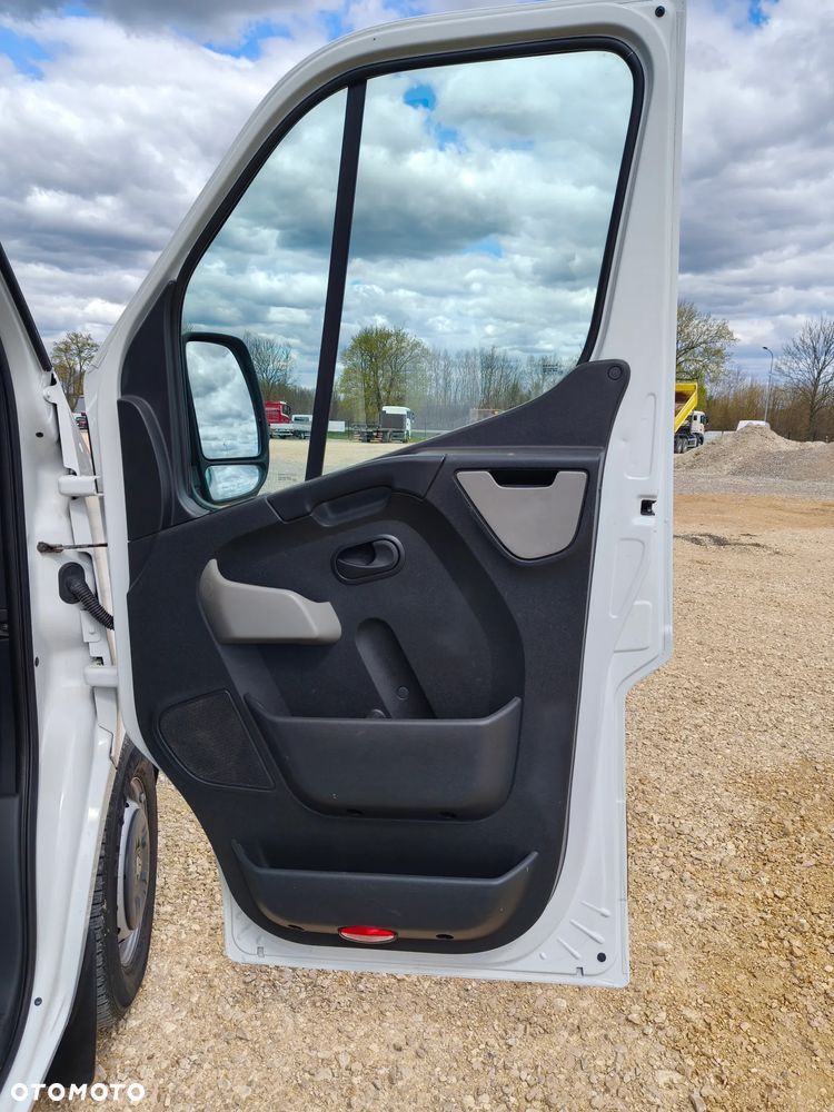 Renault Master - 22