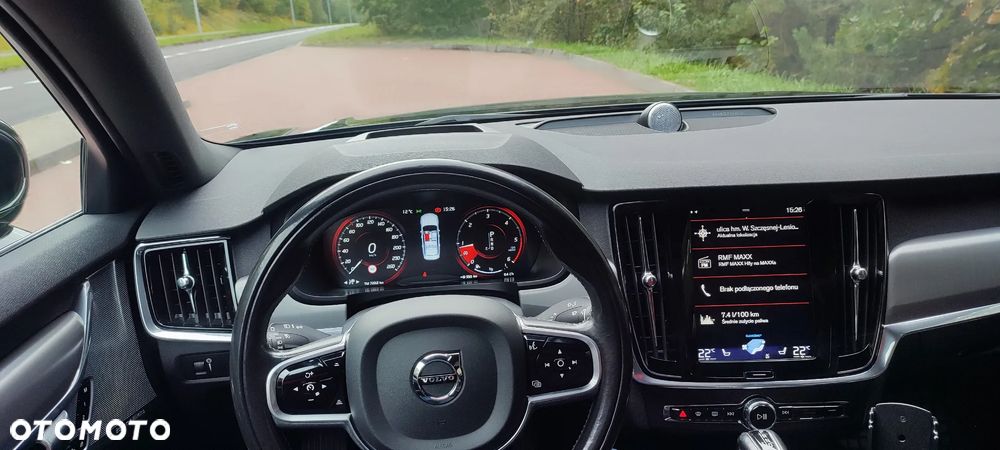 Volvo S90 D4 SCR Momentum Pro - 13