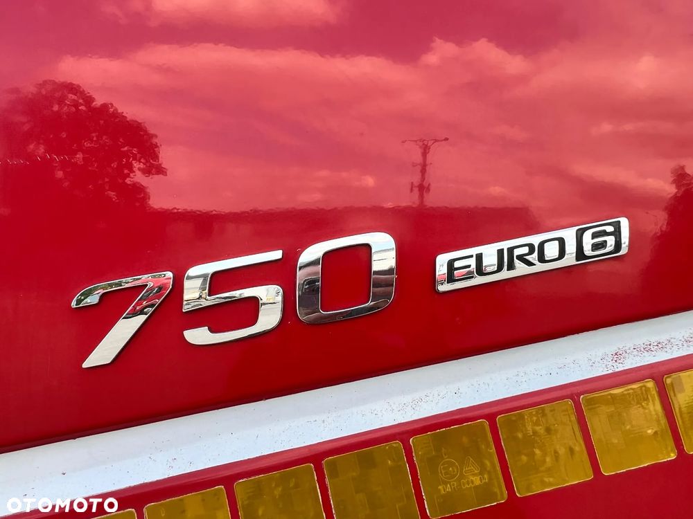 Volvo FH16 750 - 10