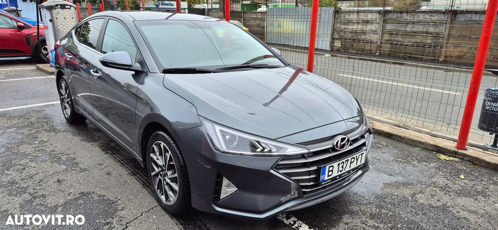 Hyundai Elantra 1.6 MPi Aut. Exclusive - 8