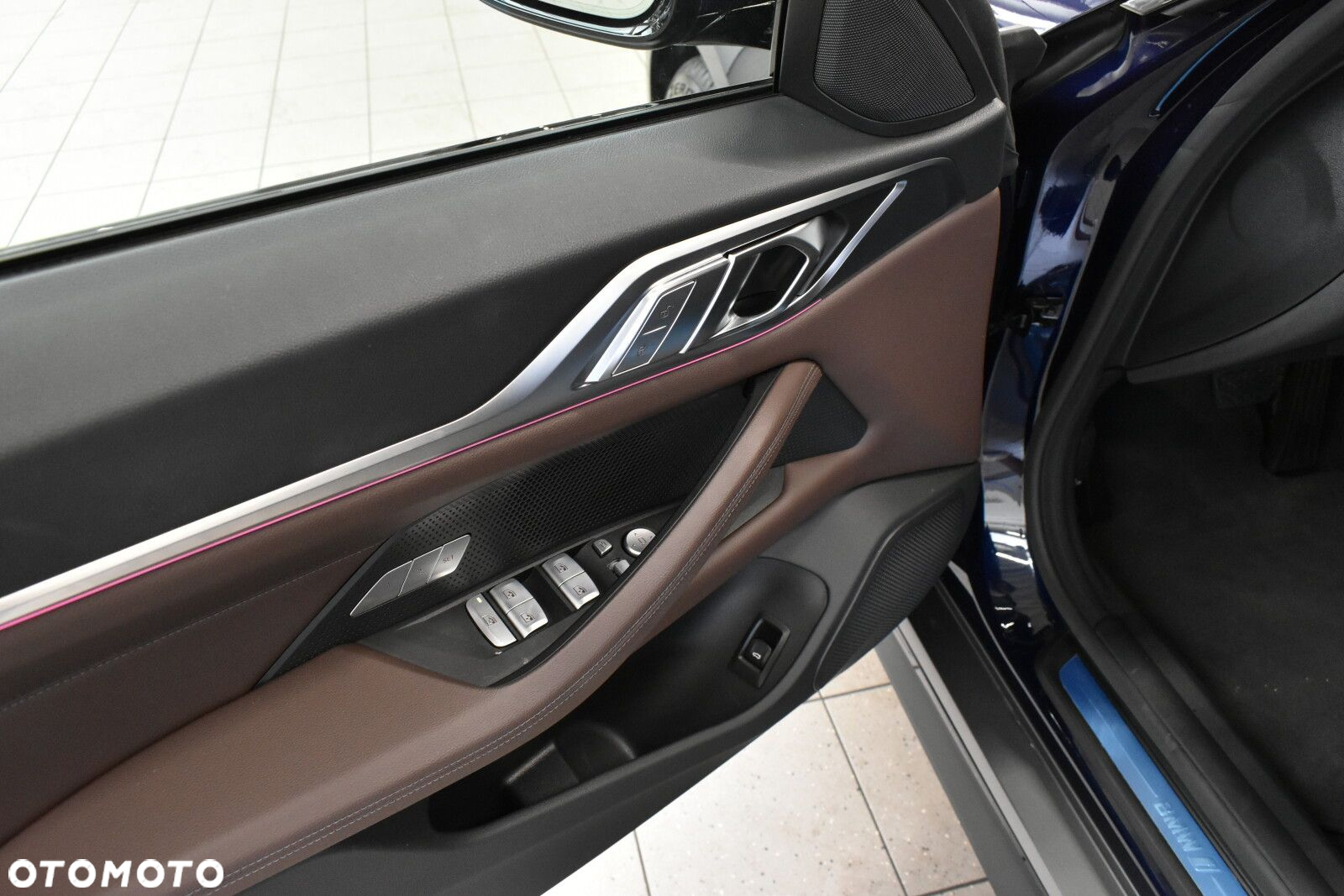 BMW i4 - 8