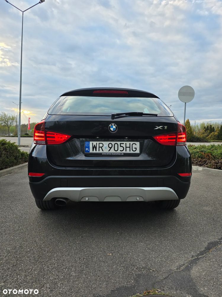 BMW X1 xDrive20d xLine - 8