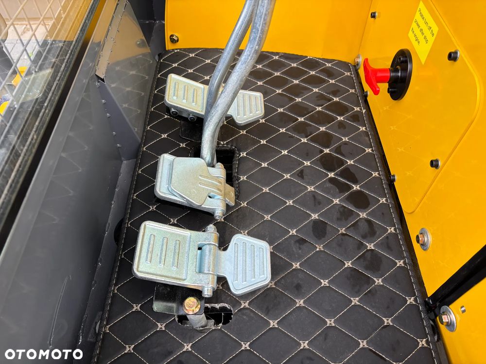 Inny Minikoparka 1.5T | Silnik Kubota | Nowa | Łyżka skarpowa | Ramię skrętne | Klimatyzacja | - 13