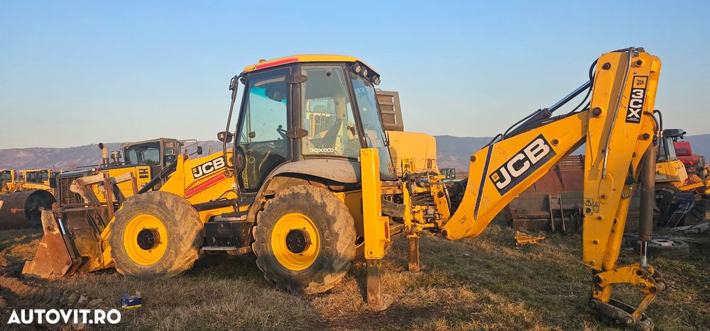 JCB 3CX Super Buldoexcavator - 2