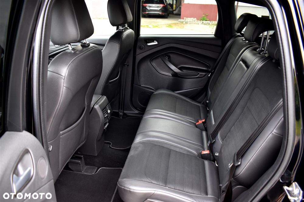 Ford Kuga 2.0 TDCi AWD ST-Line - 16