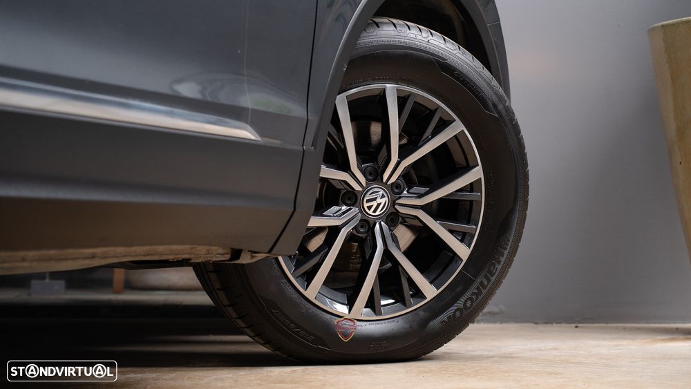 VW Tiguan 1.6 TDI Confortline - 6