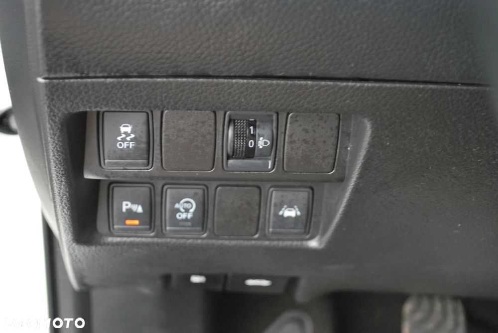 Nissan Qashqai - 13