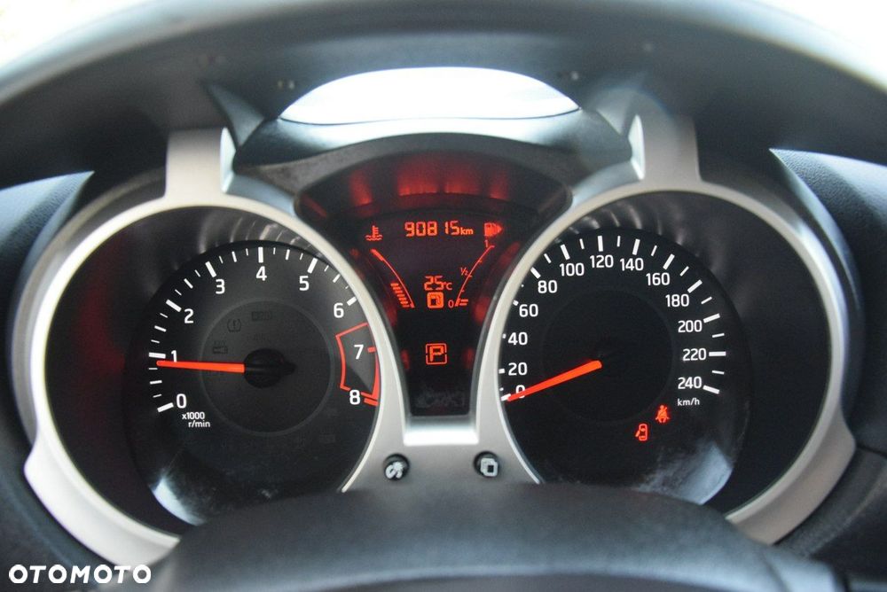 Nissan Juke 1.6 Xtronic N-Connecta - 29