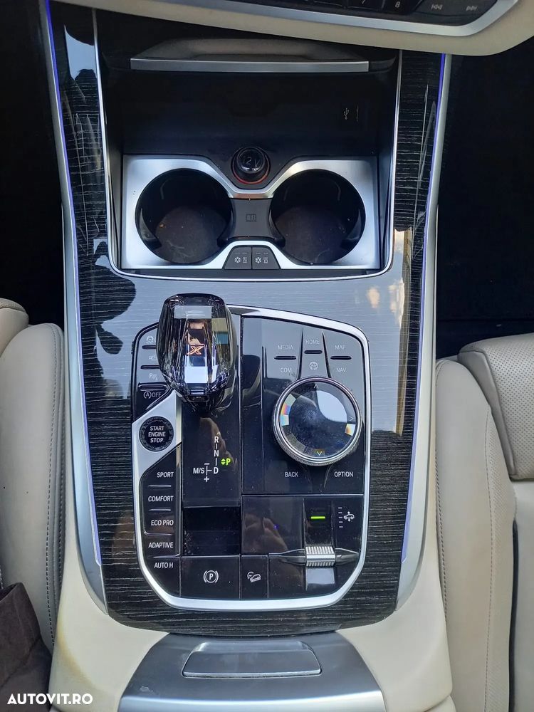 BMW X7 xDrive40i - 22
