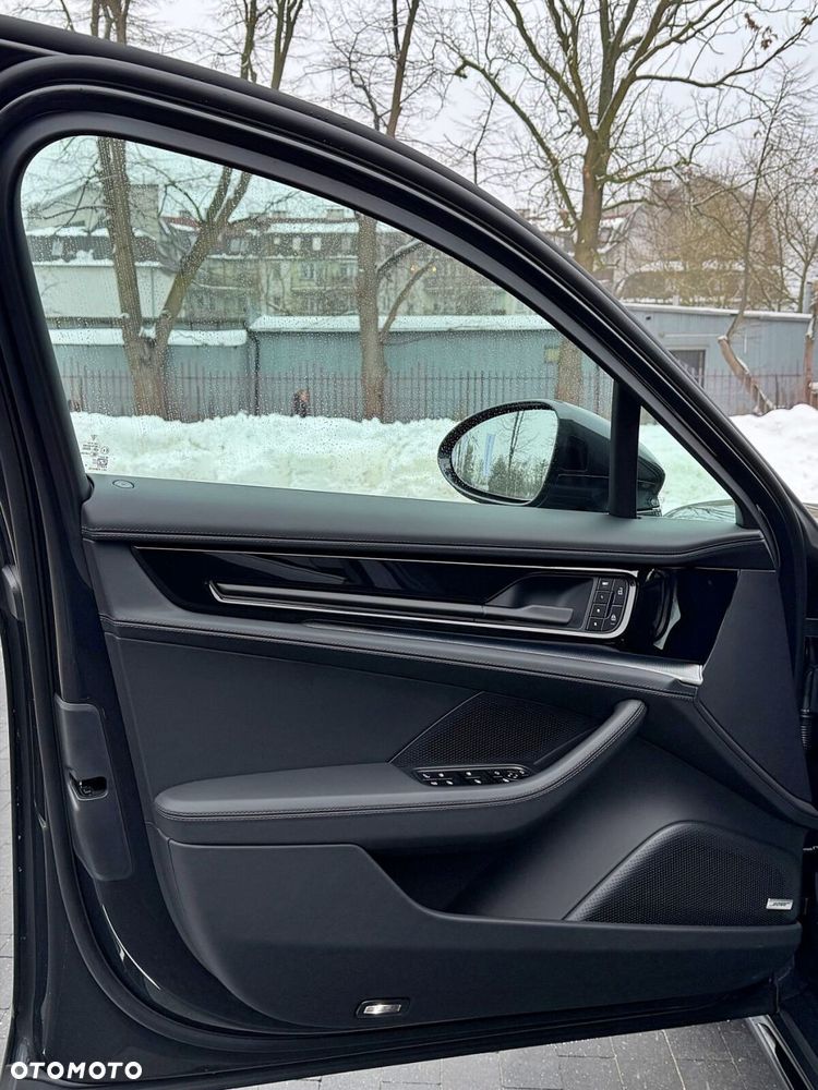 Porsche Panamera - 13