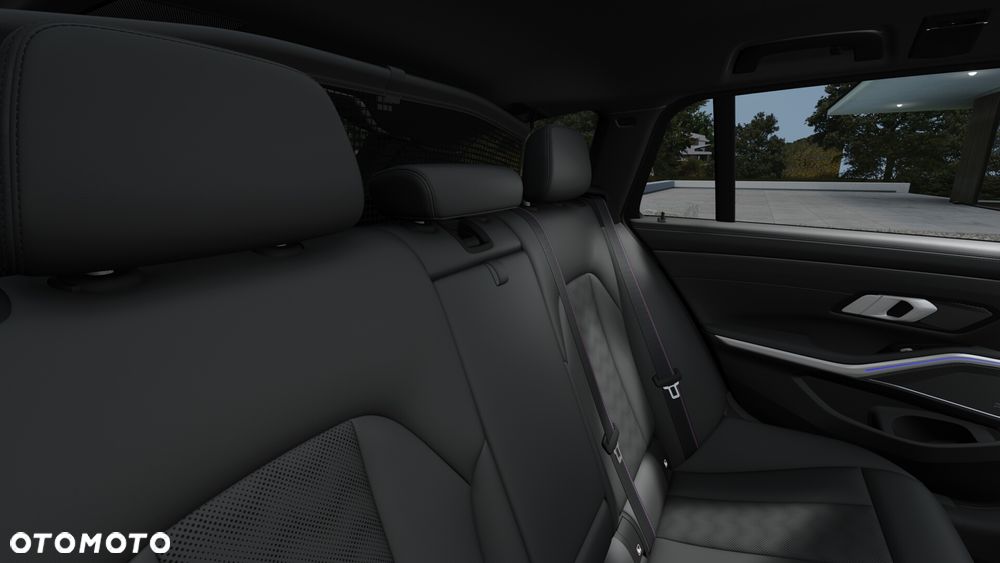 BMW M3 Competition M xDrive - 12