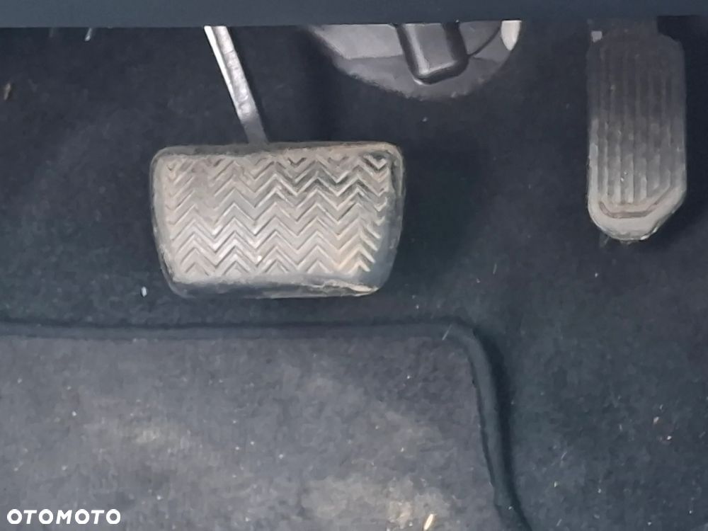 Toyota Auris - 20