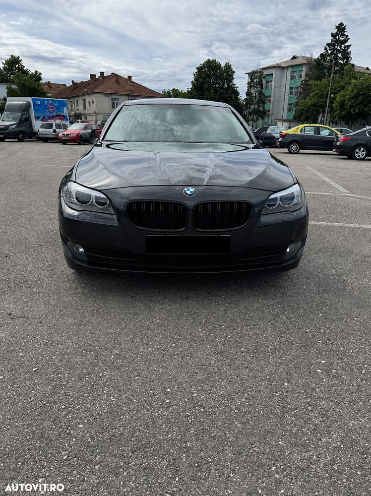 BMW Seria 5 520d - 3