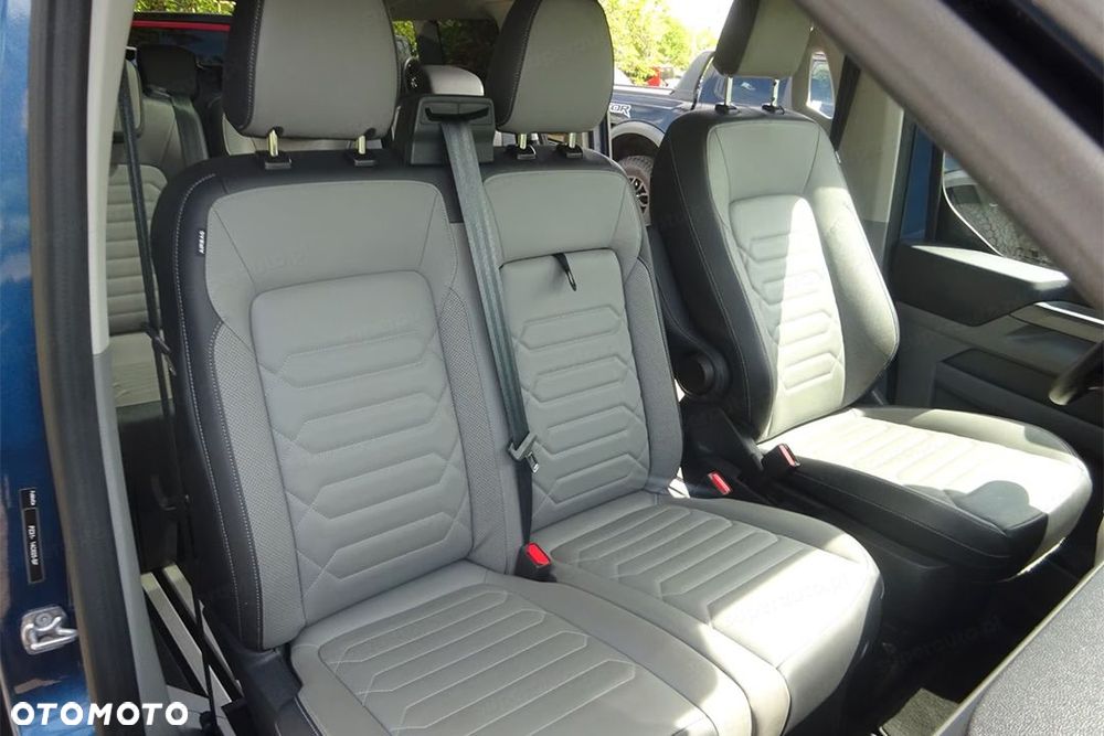 Ford Tourneo Custom - 8