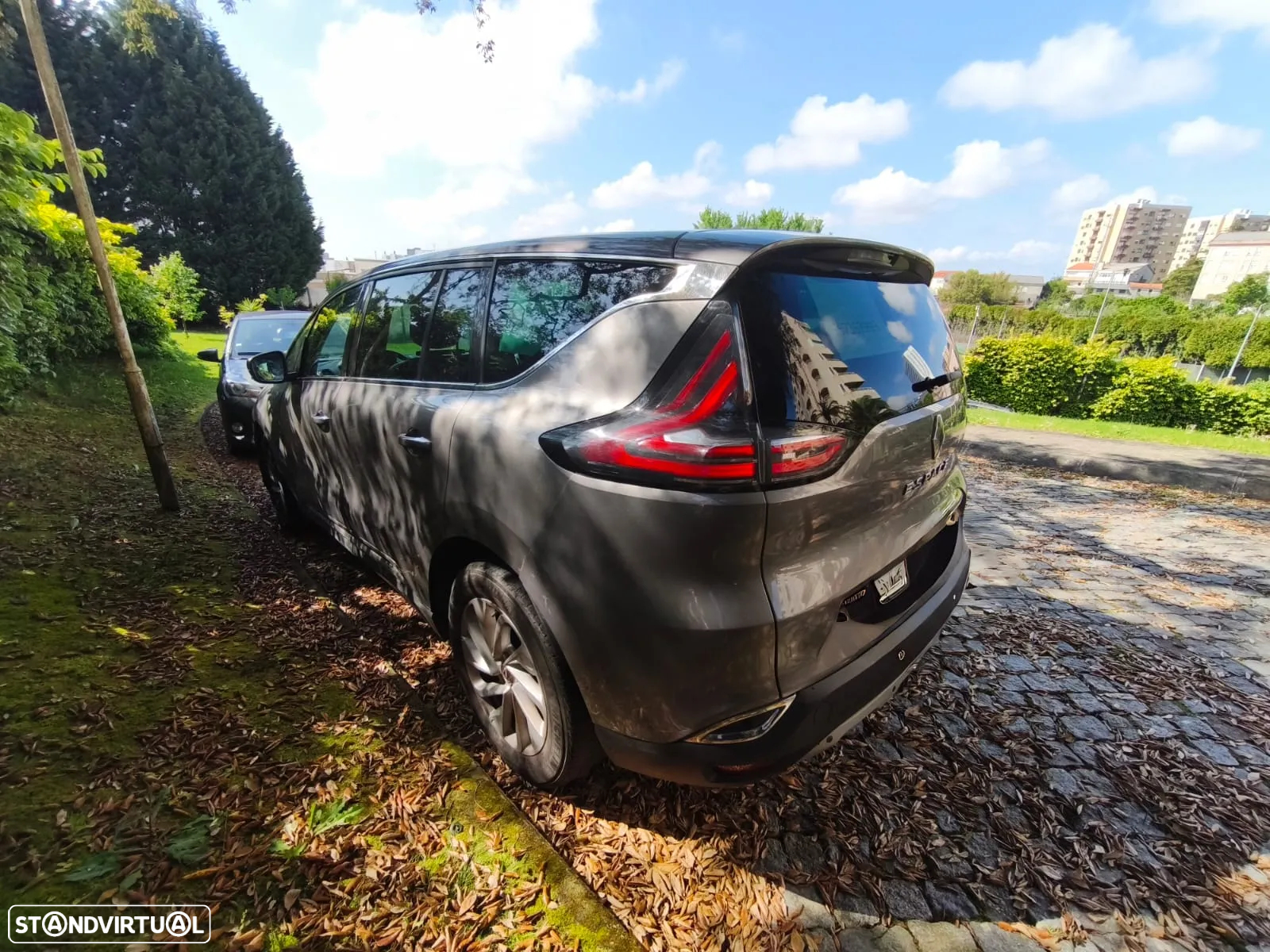 Renault Espace 1.6 dCi Zen - 11