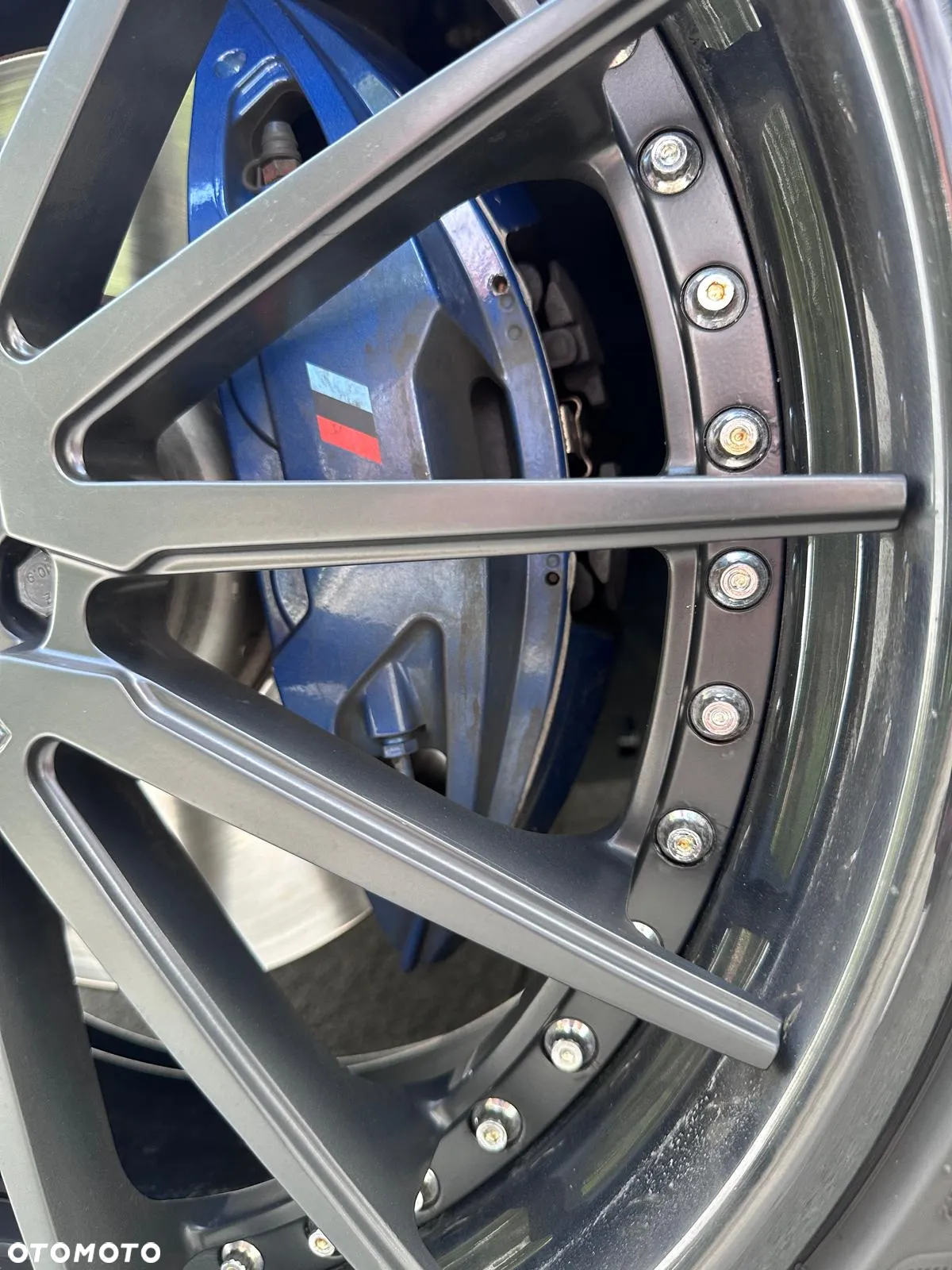 BMW Seria 7 740Li - 37